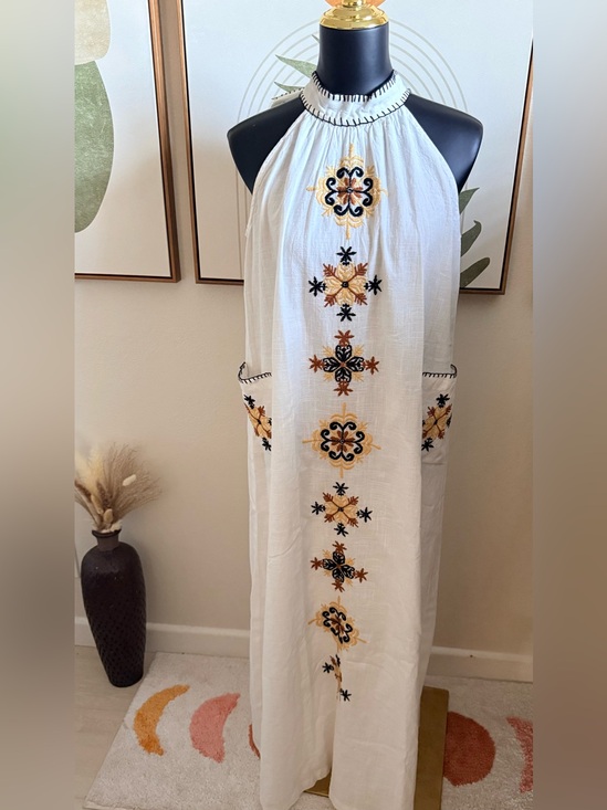 Solitaire Dresses & Skirts - Solitaire White Embroidered Pocketed Maxi Dress with Tan and Black Accents